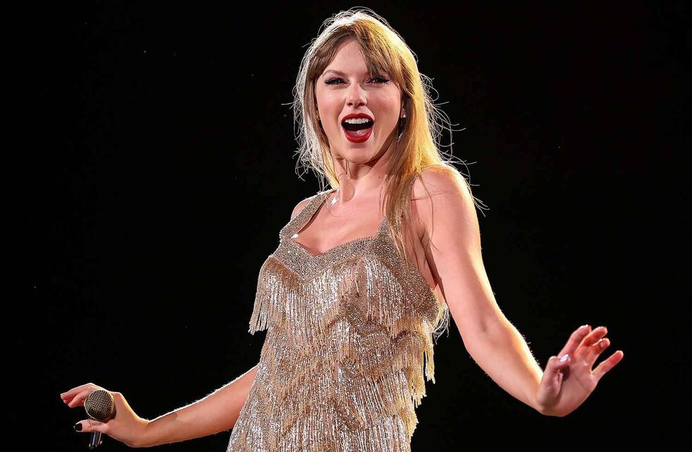 Se conoció la primera foto de Taylor Swift en Argentina sin paraguas