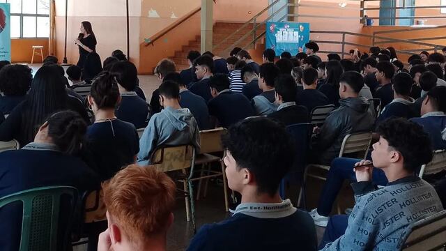 Realizaron charlas sobre la prevención de la violencia institucional en escuelas de Iguazú.