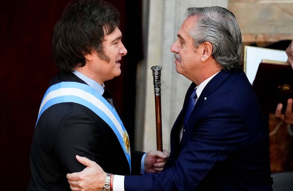 Milei llamó “títere” a Alberto Fernández: la fuerte respuesta del expresidente con una alusión a Conan