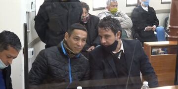 El profesor de educación física de 41 años es el padre biológico de la hija de la víctima.