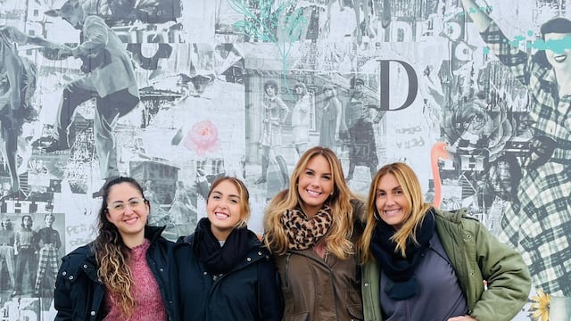 Batia, Daira y Alina, sus tres hijas.