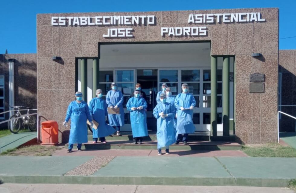 Personal de Salud continúa entrevistando vecinos de Rancul y vacunando en Quetrequén