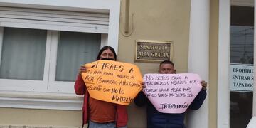 Reclamos por maltratos en el sanatorio Alta Gracia. (Yolanda Rossi)
