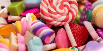 En la actualidad, tres caramelos cuestan más caros que la multa por no ir a votar.