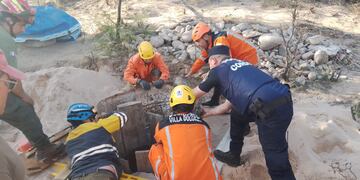 Las tareas de rescate. (Policía)