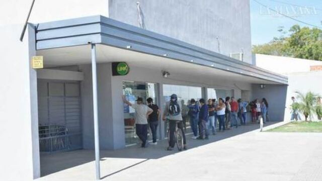 Los débitos en el pago de sueldo y aguinaldo fueron de 8 mil a 10 mil pesos