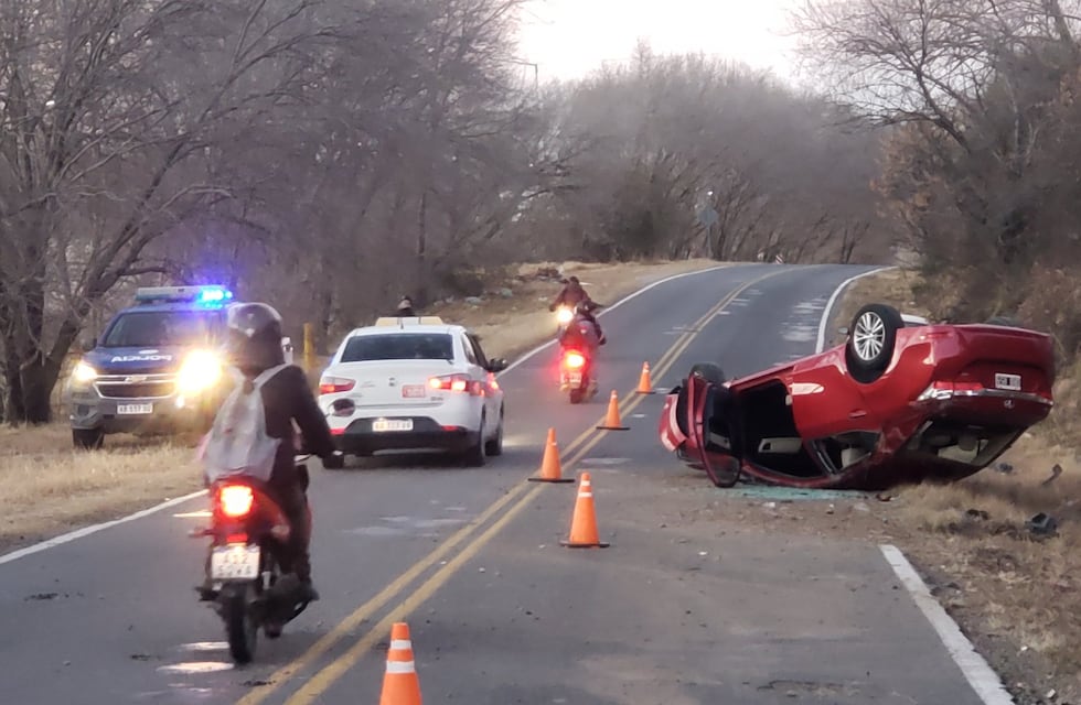 Córdoba: habría una explicación al misterio del auto volcado en la ruta