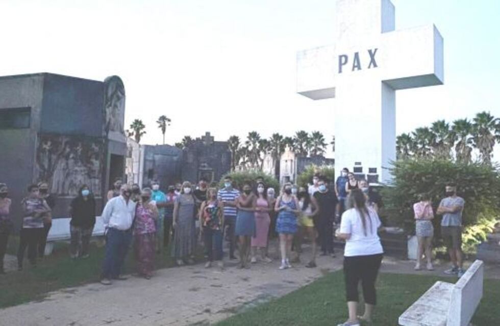 Morteros: Turismo Municipal inició un ciclo de visitas guiadas al Cementerio