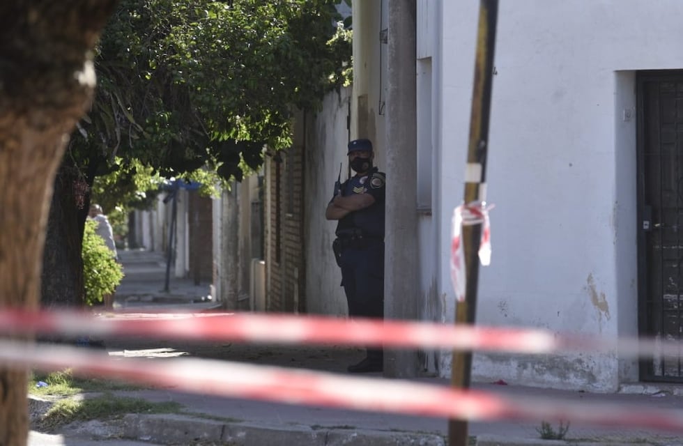 Investigan la muerte de un hombre hallado maniatado y amordazado en General Paz