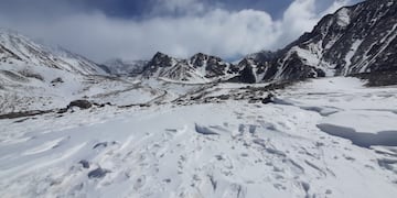 Vallecitos se adelantó al pronóstico de nevadas, la primera de este otoño 2023.