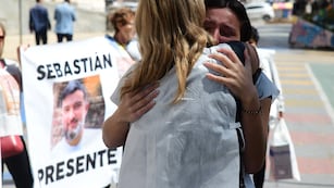 Marcha por reclamo de justicia por Sebastián Villarreal, el vecino asesinado en Yofre Norte.
