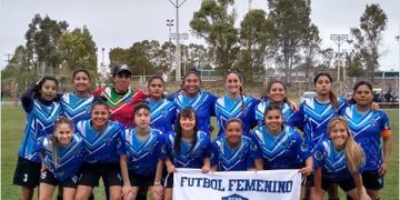 Fútbol Femenino: Puerto Belgrano cayó en semifinales ante Municipales