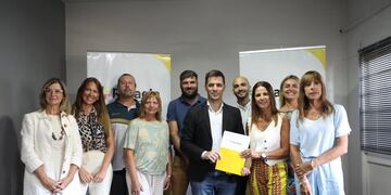 Viotti firmó un convenio para escrituras sociales a bajo costo