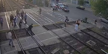 Batalla campal en las vías del Tren Sarmiento