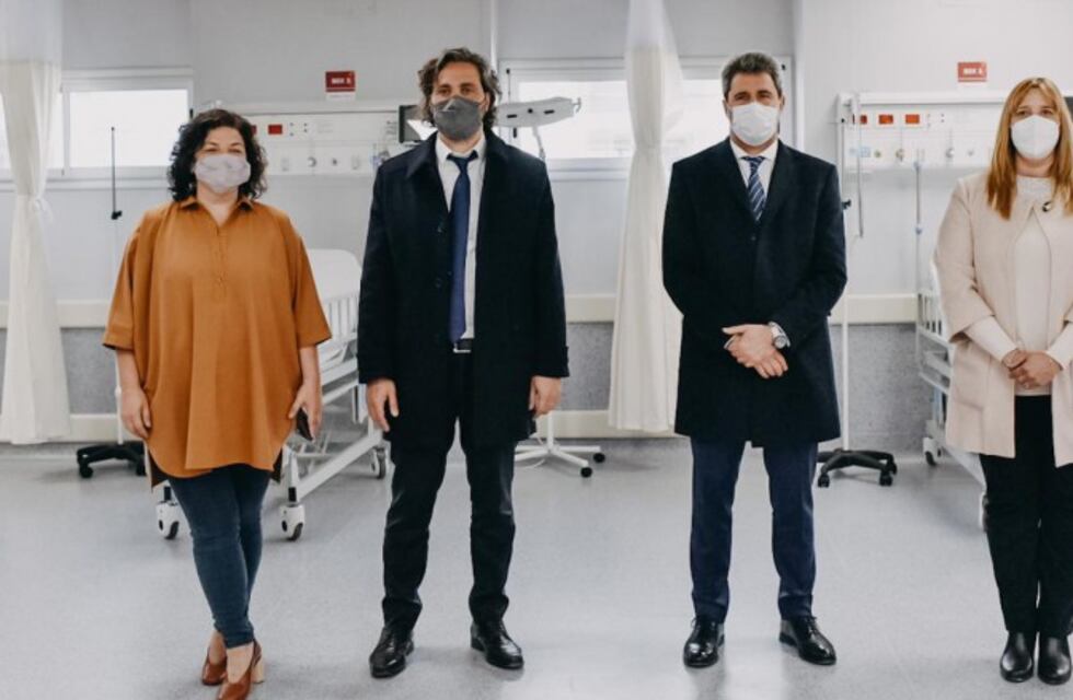 Cafiero-Vizzotti inauguraron un hospital en San Juan y le pidieron a la población que se vacune