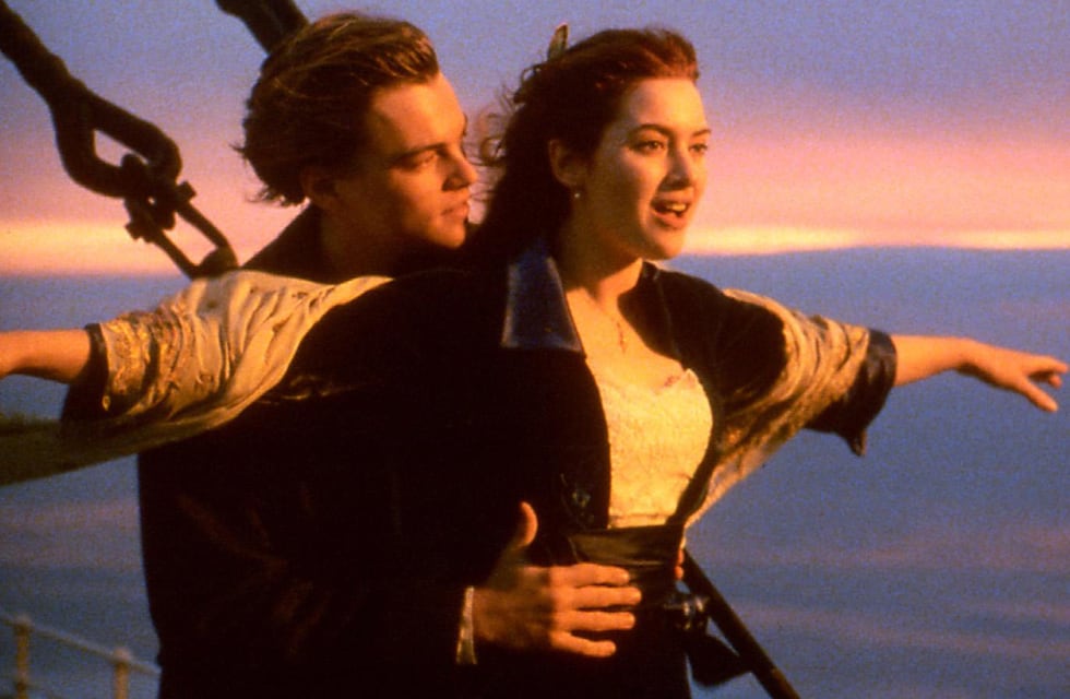 Cuál fue la última cena del Titanic: el menú de 6 platos que sirvió el transatlántico en primera clase