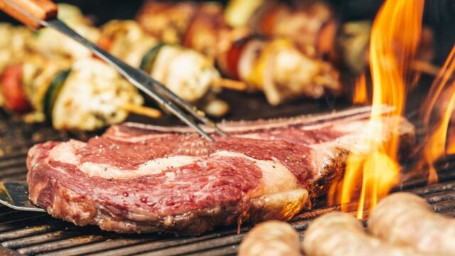 Día del Padre 2025: cuánto sale ir a comer a una parrilla libre en Carlos Keen.