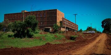 Jardín América: inician obras en el acceso al nuevo hospital