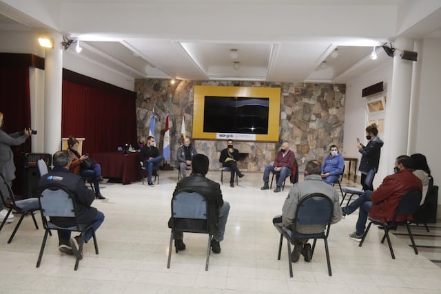 El Municipio se reunió con los Centros Vecinales de Carlos Paz para planificar las acciones que se realizarán este año.