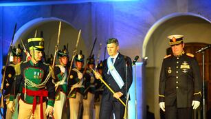 El Histórico cambio de guardia en el Cabildo, con la presencia del Intendente de la Ciudad, Daniel Passerini (Nicolás Bravo / La Voz)