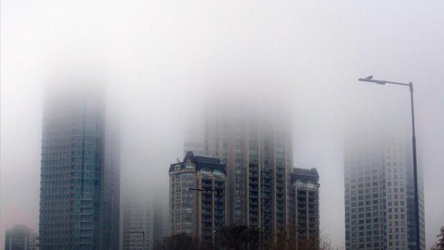 Estas son las principales recomendaciones para conducir con NIEBLA en la ciudad de Buenos Aires.