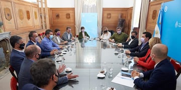 Reunión entre el gobierno y la oposición sobre las elecciones 2021. (Twitter: @wadodecorrido)