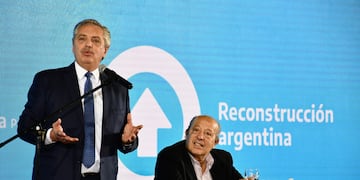 Alberto Fernández inauguró el Polideportivo de la localidad costera en un acto que quedará en la memoria de los marchiquitenses.
