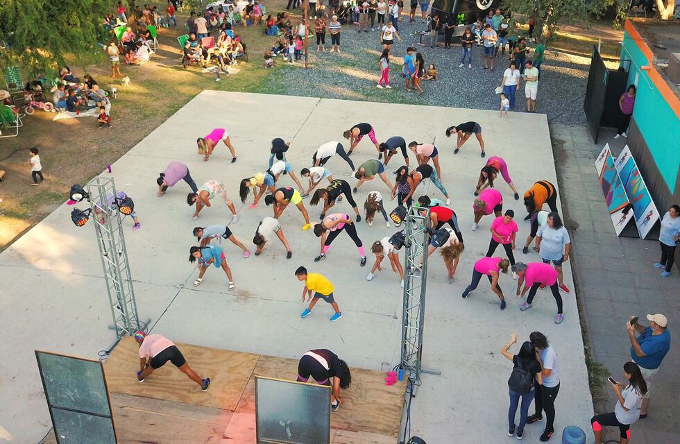 Gran aceptación en la edición del “Aire Arte” en el Balneario Municipal de Arroyito
