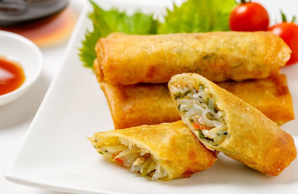Cómo hacer rollitos de primavera, la entrada ideal para una cena