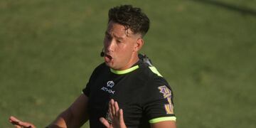 Nelson Sosa, el árbitro que le anuló un gol legítimo a Gimnasia de Mendoza y desató la polémica nacional.