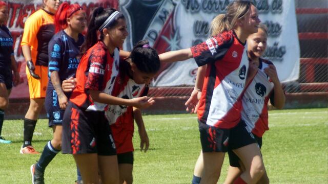 Las Cruzadas festejan ante Rafaela.