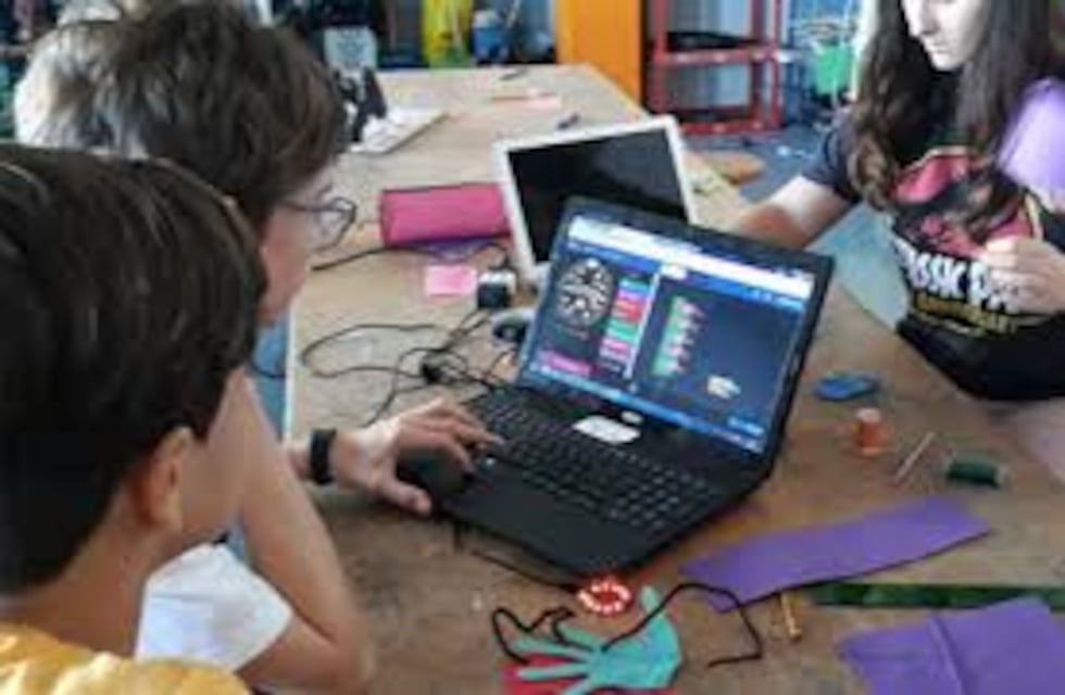 Educación tecnológica: Catamarca suma su primer espacio S.T.E.A.M.