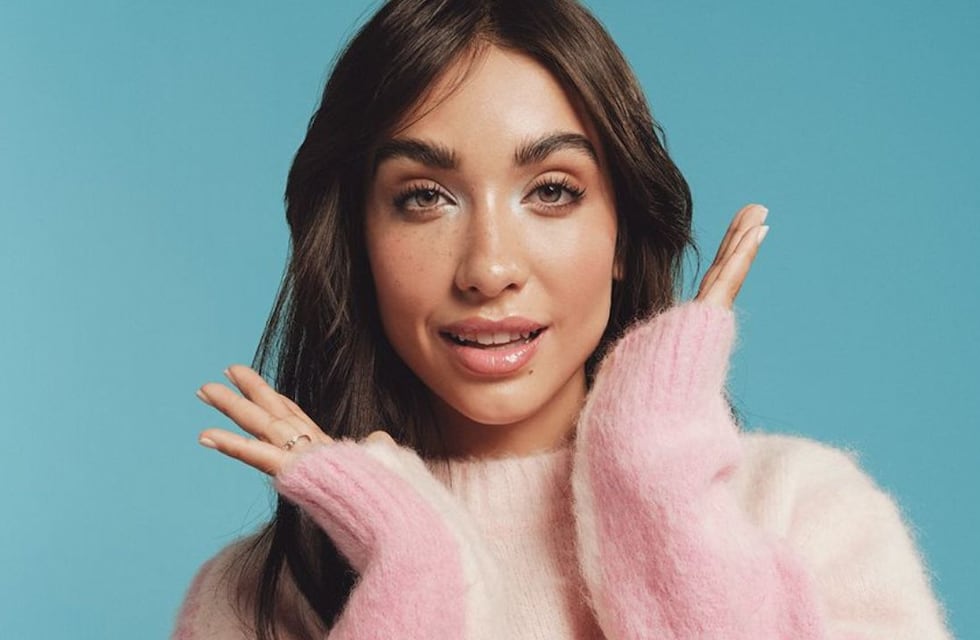“Acá dándola”: el look total denim de María Becerra con el que cautivó Instagram