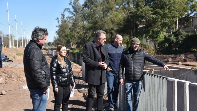 Recorrida por la obra del entubado del canal sur