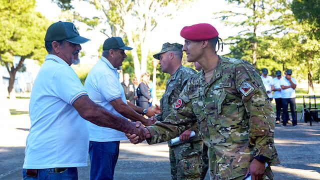 Puerto Belgrano: Veteranos de Guerra fueron reconocidos en el batallón de Seguridad