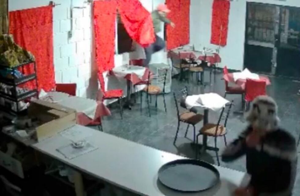 Abrió un bar hace cuatro días en Córdoba y le robaron dos veces en una noche