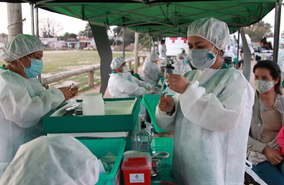 Coronavirus en Corrientes: registran 86 muertes en 14 días de julio y llegan 32.400 vacunas