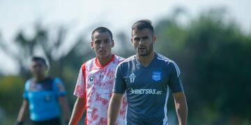 Instituto jugó dos amistosos previo al duelo con Colón en el Mario Alberto Kempes.