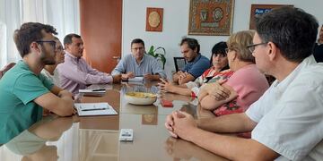 Reunión de concejales de Rafaela con funcionarios provinciales de gestión ferroviaria