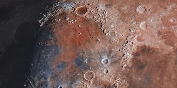 La impactante imagen de la Luna que revelaron con más de 200 mil fotos.