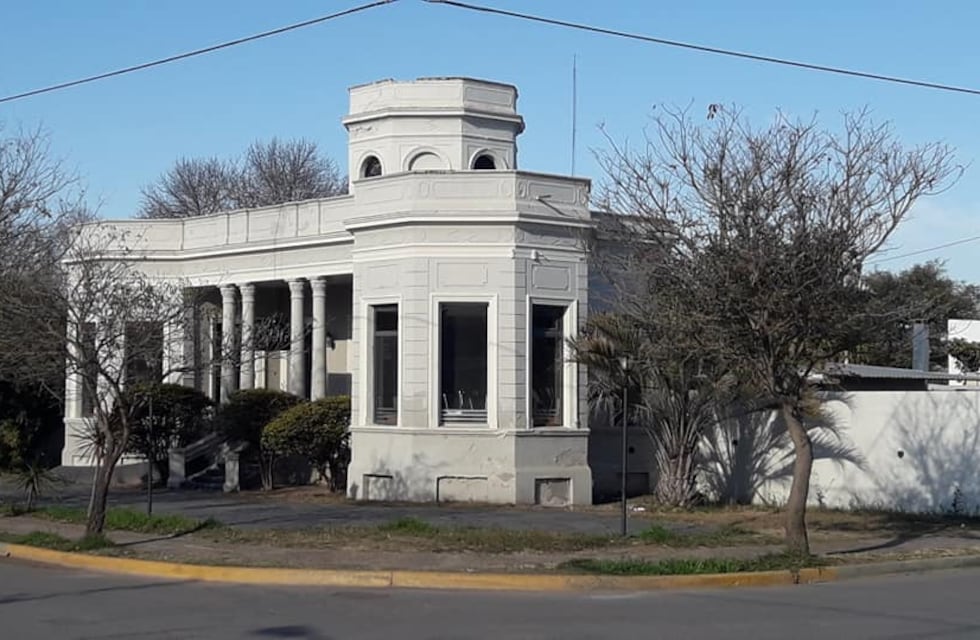 El otro Castillo de Arroyito en 9 de Julio y General Paz