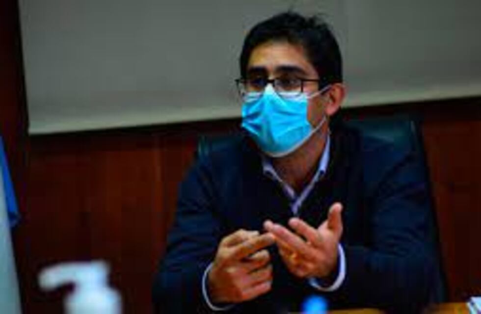 Coronavirus en Córdoba: El ministro Cardozo explicó qué pasa si se posterga la segunda dósis