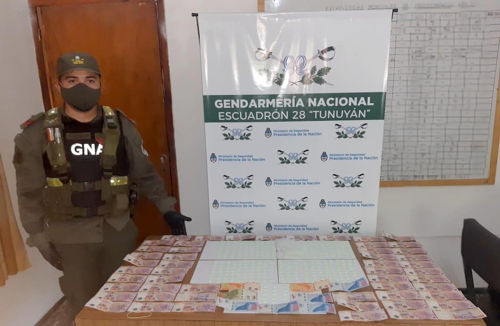 Viajaba de Mendoza a San Rafael con más de 300 pastillas de éxtasis