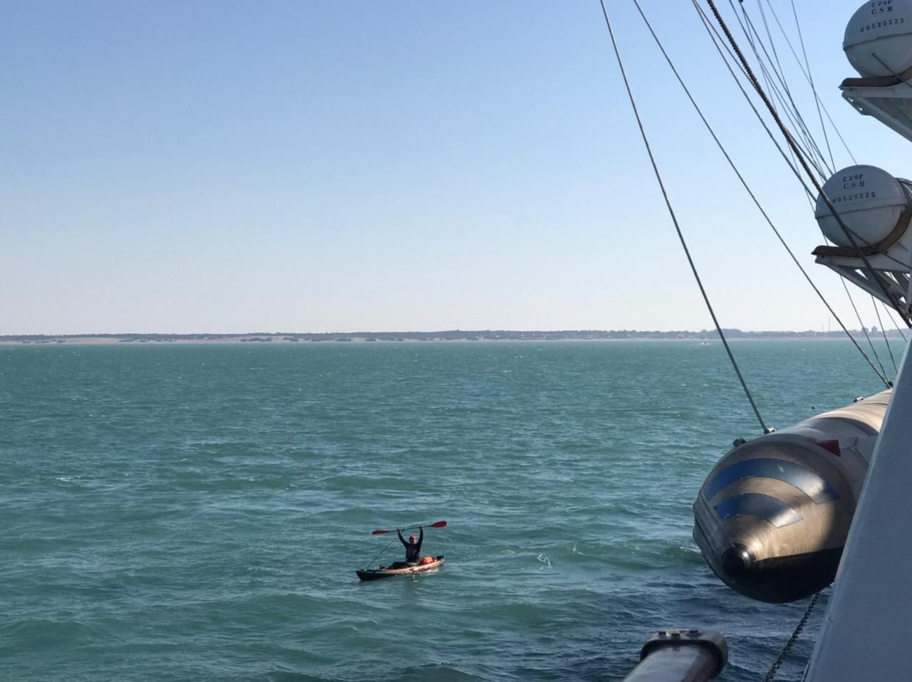 Fragata Libertad en Claromecó
