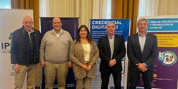 El IPSST trabaja en estrategias para adaptarse a los desafíos actuales y garantizar la atención adecuada a los afiliados.