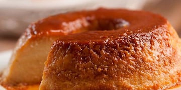 Cómo hacer un budín de pan súper cremoso y suave: la receta de Gladys Olazar, de Cocineros Argentinos