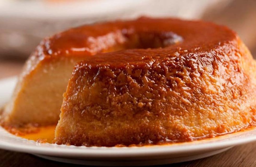 Cómo hacer un budín de pan súper cremoso y suave: la receta infalible de Gladys Olazar, de Cocineros Argentinos