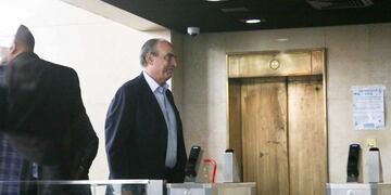 Guillermo Francos se sumó a la reunión de gobernadores peronistas.