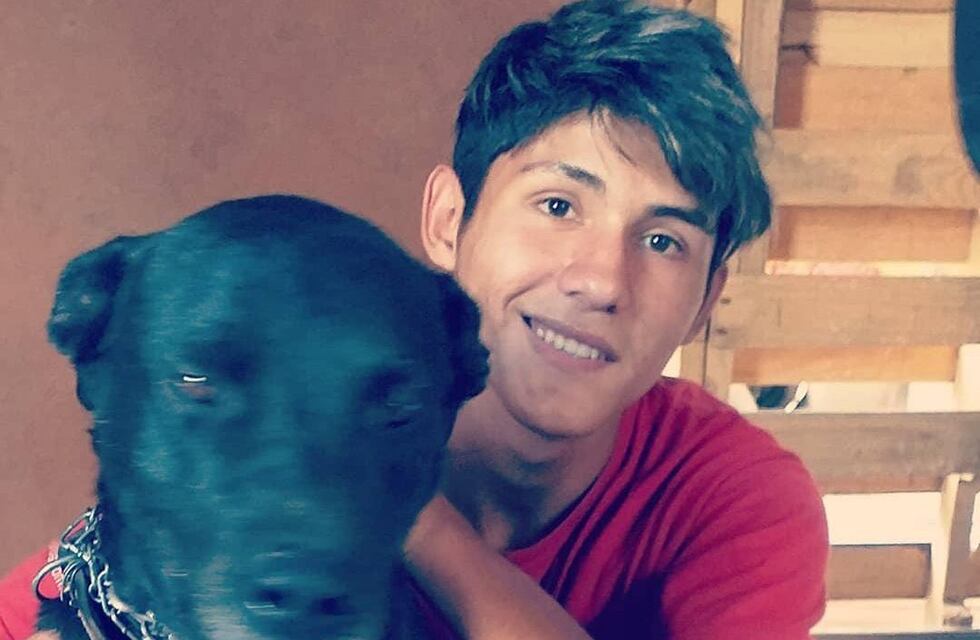 Javier, un joven de San Luis, canjeó las estampillas escolares para cumplir su sueño