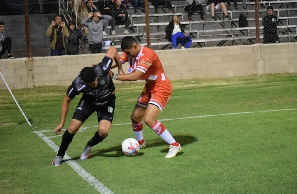 Sportivo se trajó los tres primeros puntos del torneo